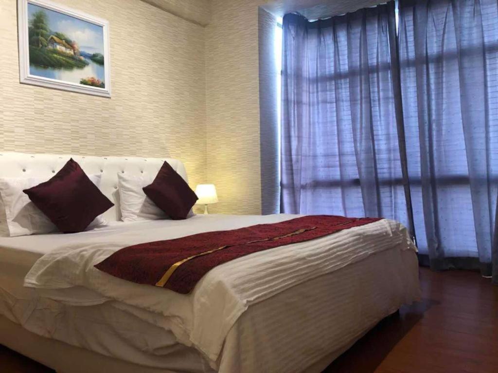 Alza Mahkota Hotel Melaka Buitenkant foto